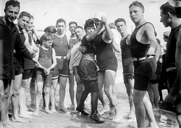 Tango na plaży, ok. 1910 r.