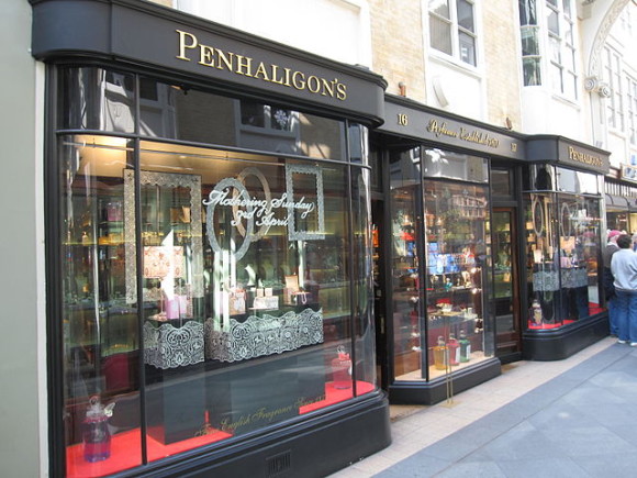 Perfumeria Penhaligon's na Burlington Arcade w Londynie.